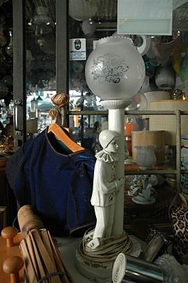 Bargain hunting - Flea Market / Mercato delle Pulci